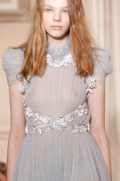 Look 61